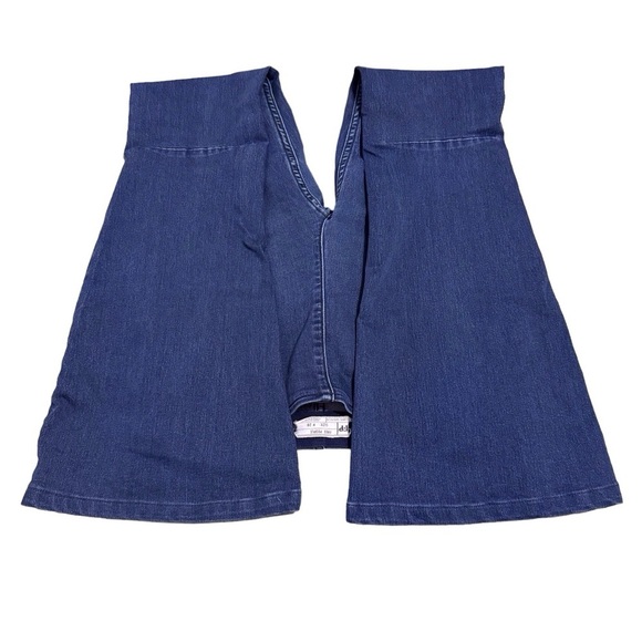 Free People Penny Pull-On Flare Jeans Echo Blue Bell Bottoms Size 28 - Picture 6 of 14